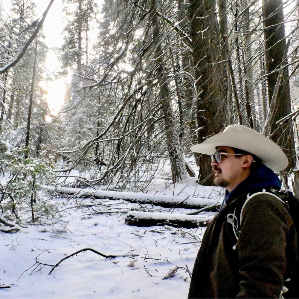 Meet your Posher, Carlos